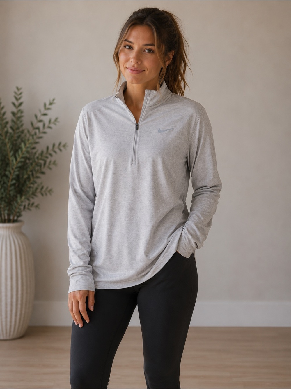 Nike Women's XL dry fit Quarter-Zip Long Sleeve Top. Dusty Rose